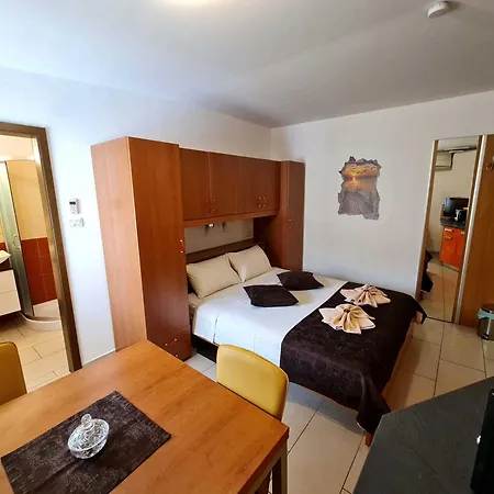 Restaurant & Apartments Getaway Pri Kobalu Vipava Zimmer foto